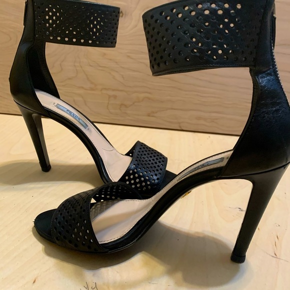 Prada heels in Black size 8 - Picture 5 of 7